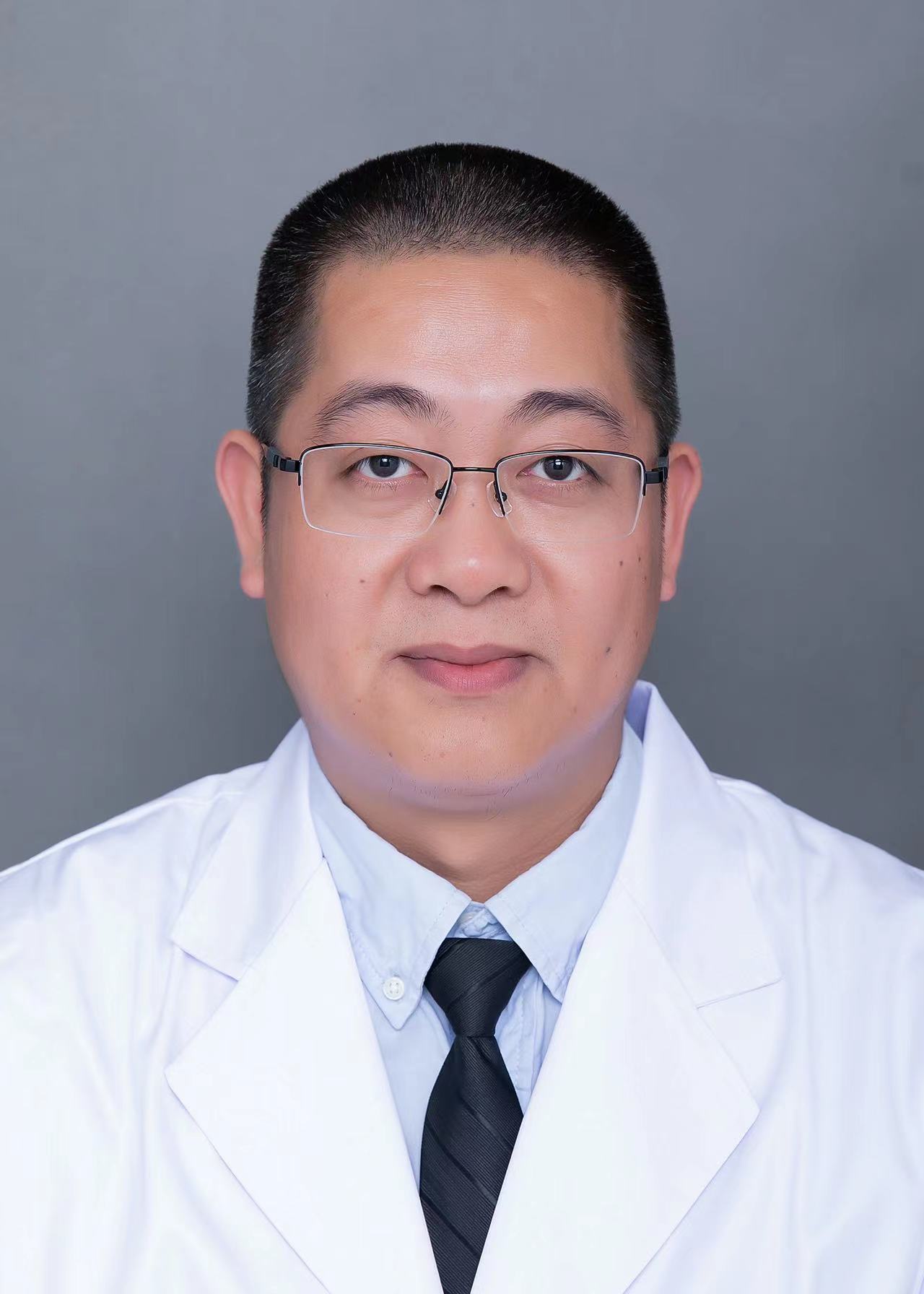 文本框: 一寸近期正照（电子版）