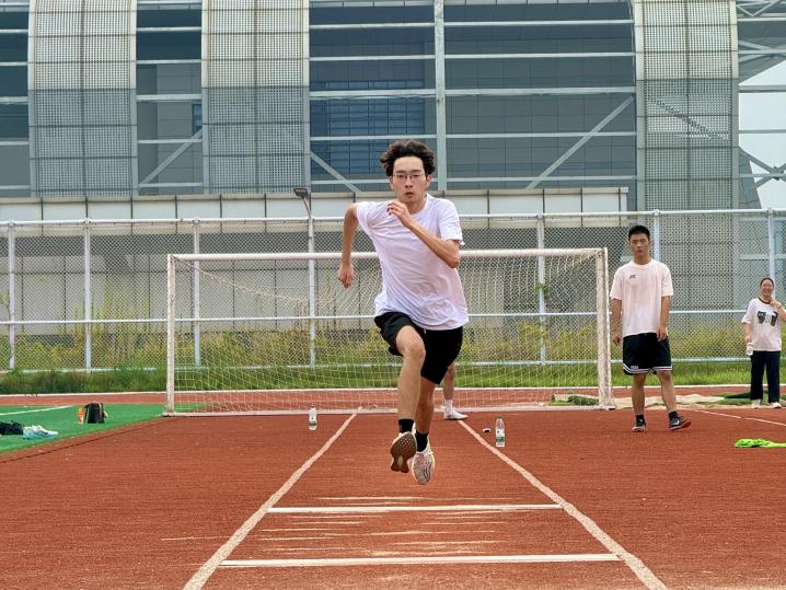 a42bc7f5d510a6afd3eb413653ee40fe