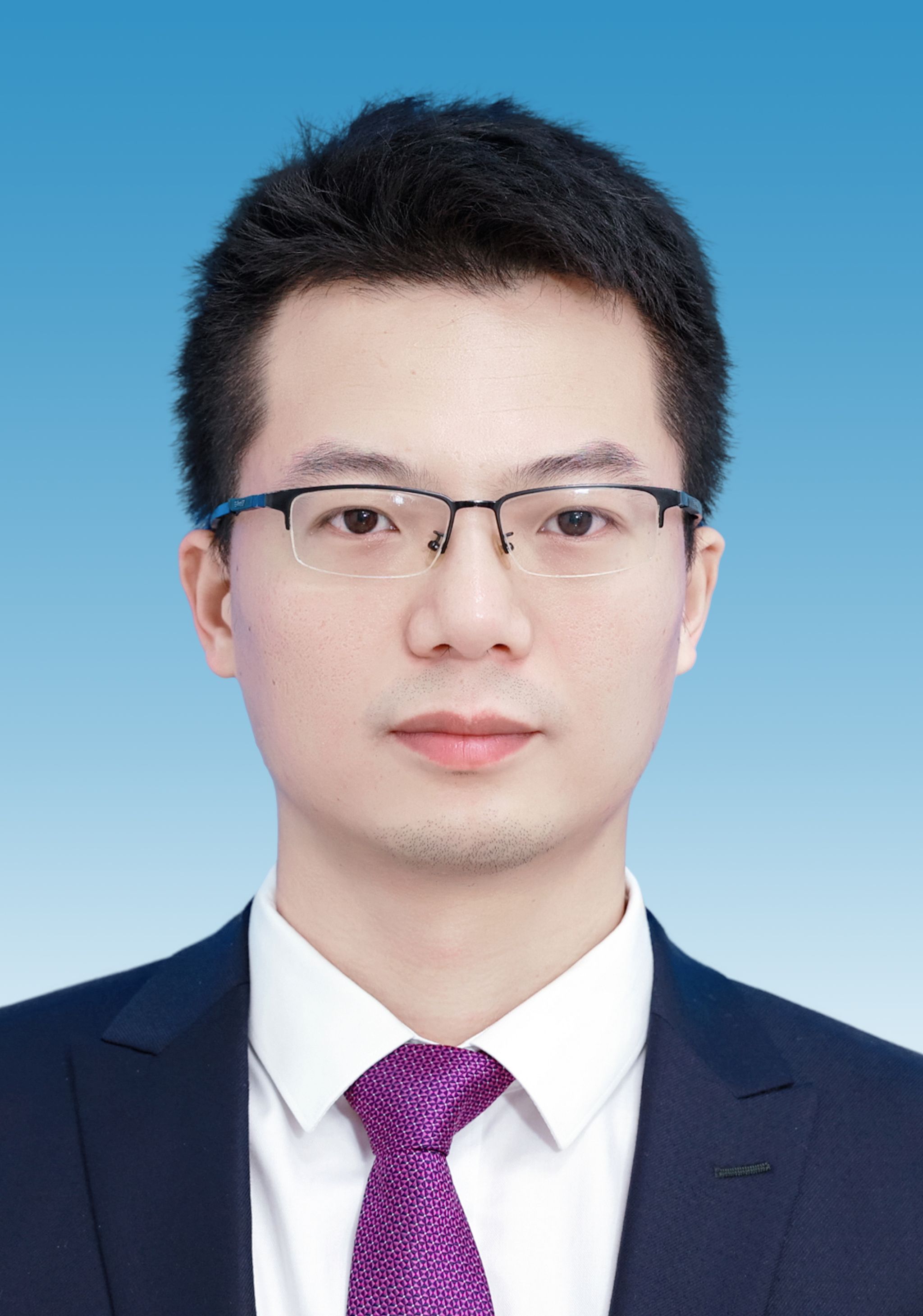 文本框: 一寸近期正照（电子版）